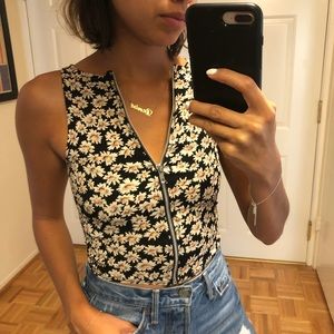 Brandy Melville reversible top in black floral
